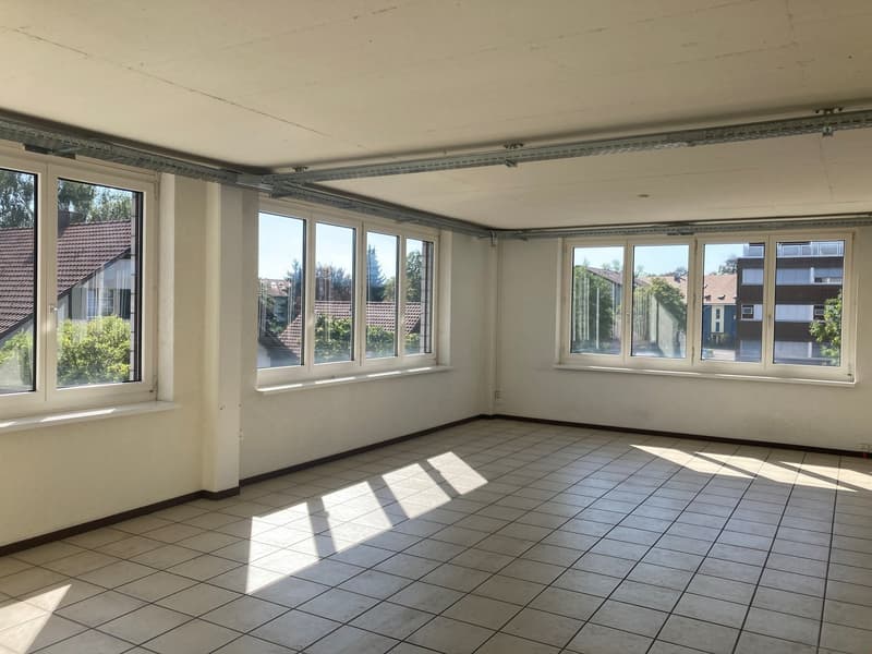 empty room, white tiles, windows, neutral decor