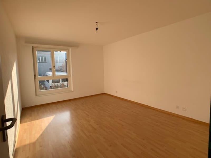 Appartement de 4,5 pièces magnifique avec 88m² au 1er étage (6)