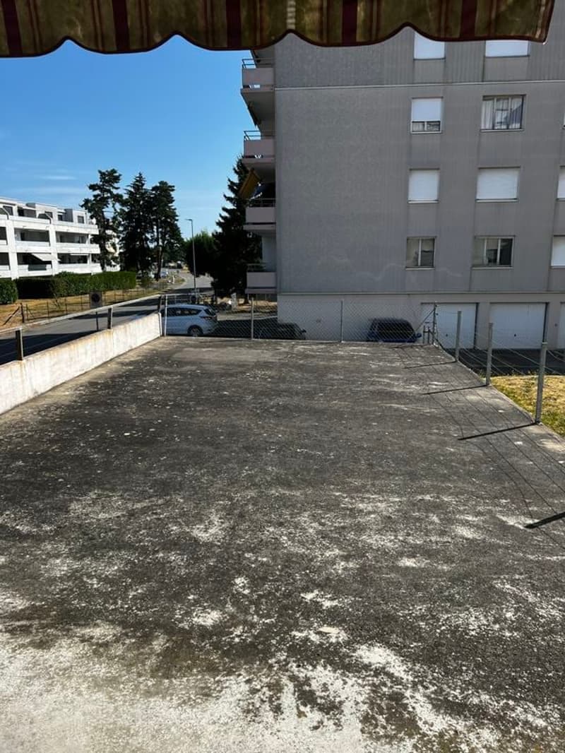 Appartements 3,5 pièces de 62 m2, rez supérieur avec grande terrasse (8)