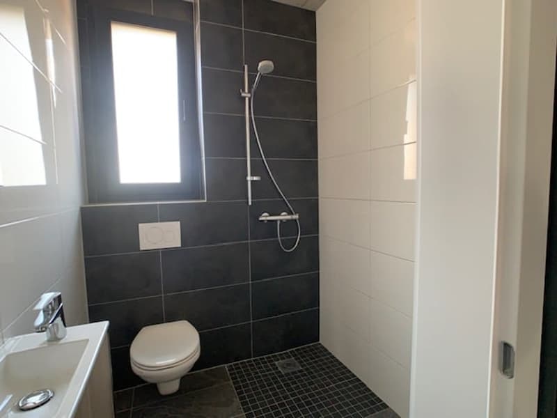Local commercial, moderne de 45 m² au rez (5)