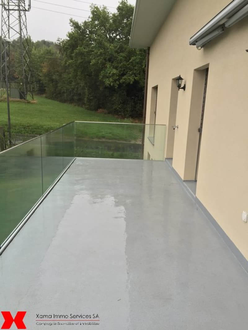 Spacieux appartement de 5.5 pièces avec balcon au 1er étage (3)