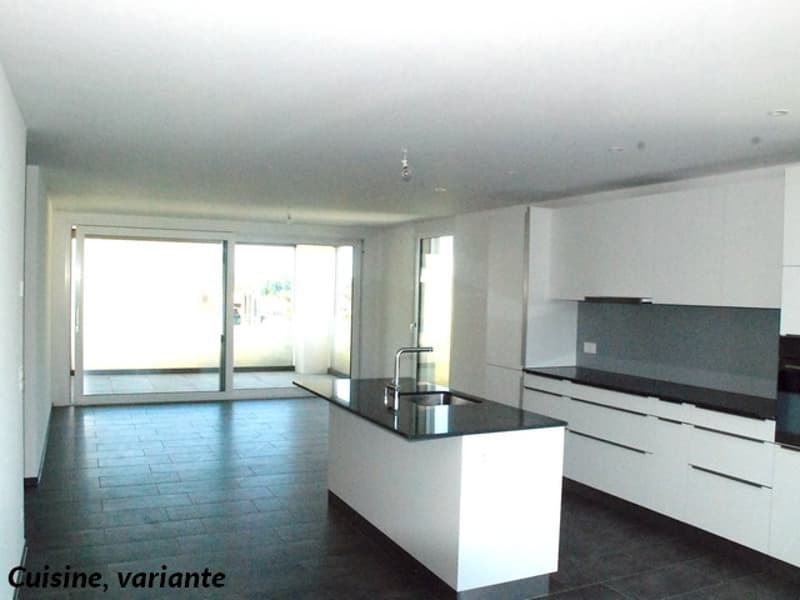 Appartement 4,5 pièces traversant, au 2ème étage avec balcons (1)