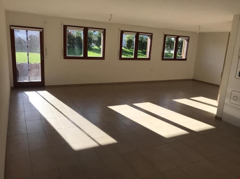 Joli appartement 3,5 pièces de 83 m2, au rez-de-chaussée (1)