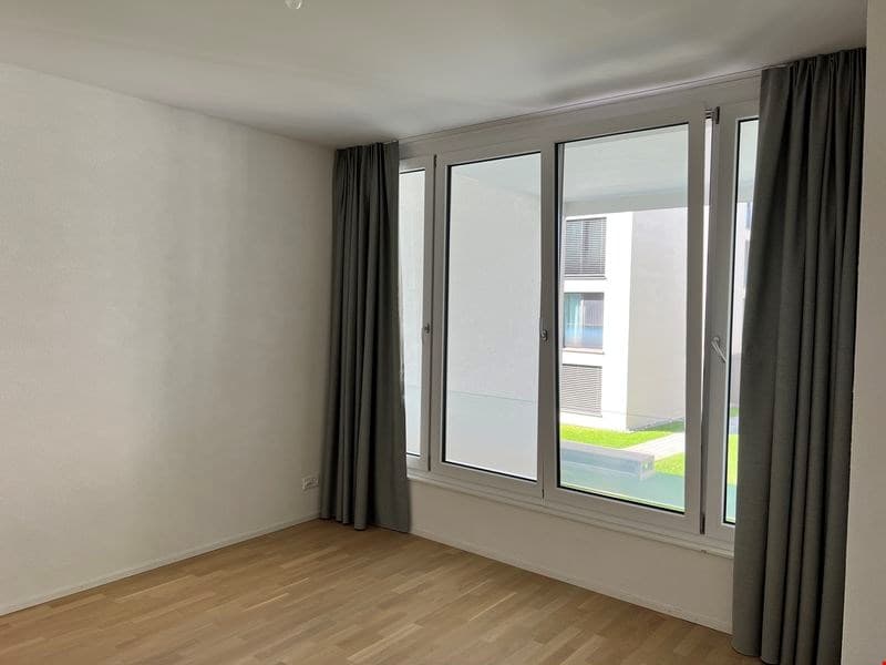 Appartement 3,5 pièces de 102m² au rez inférieur (duplex) (2)