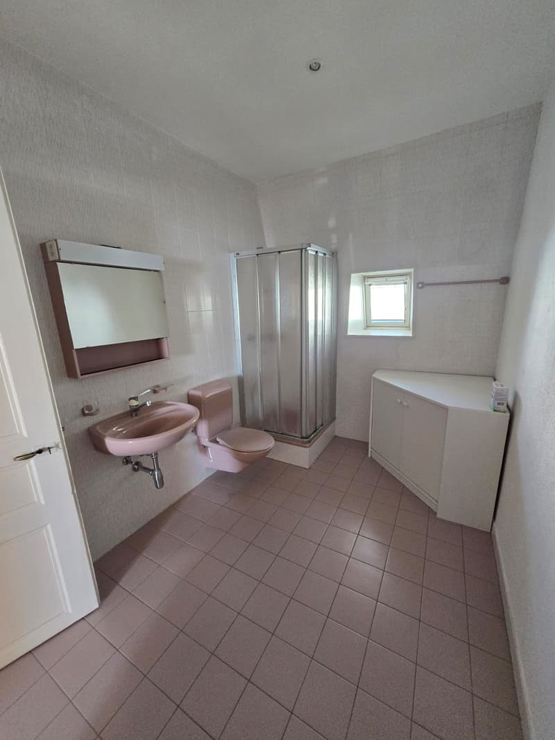 4028.000206 - Salle de douches/WC