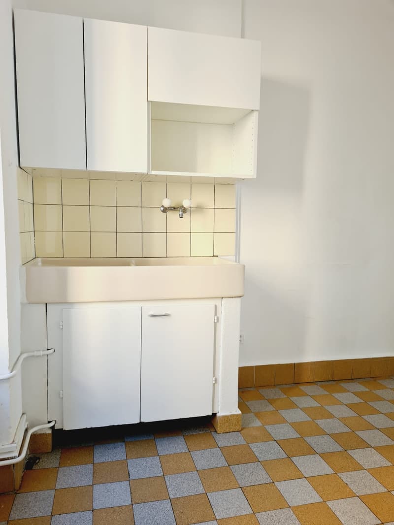 4025.000006 - Cuisine semi agencée