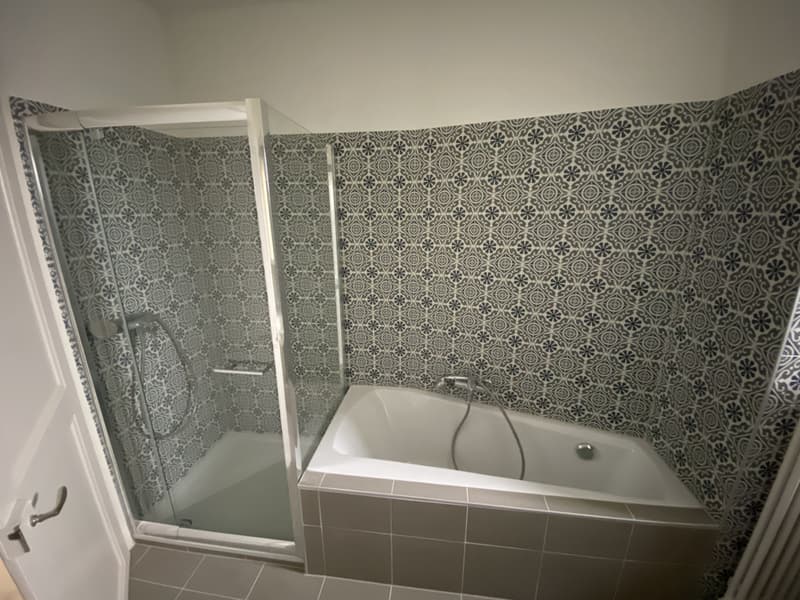 4113.000409 - Salle de bains/douche/WC