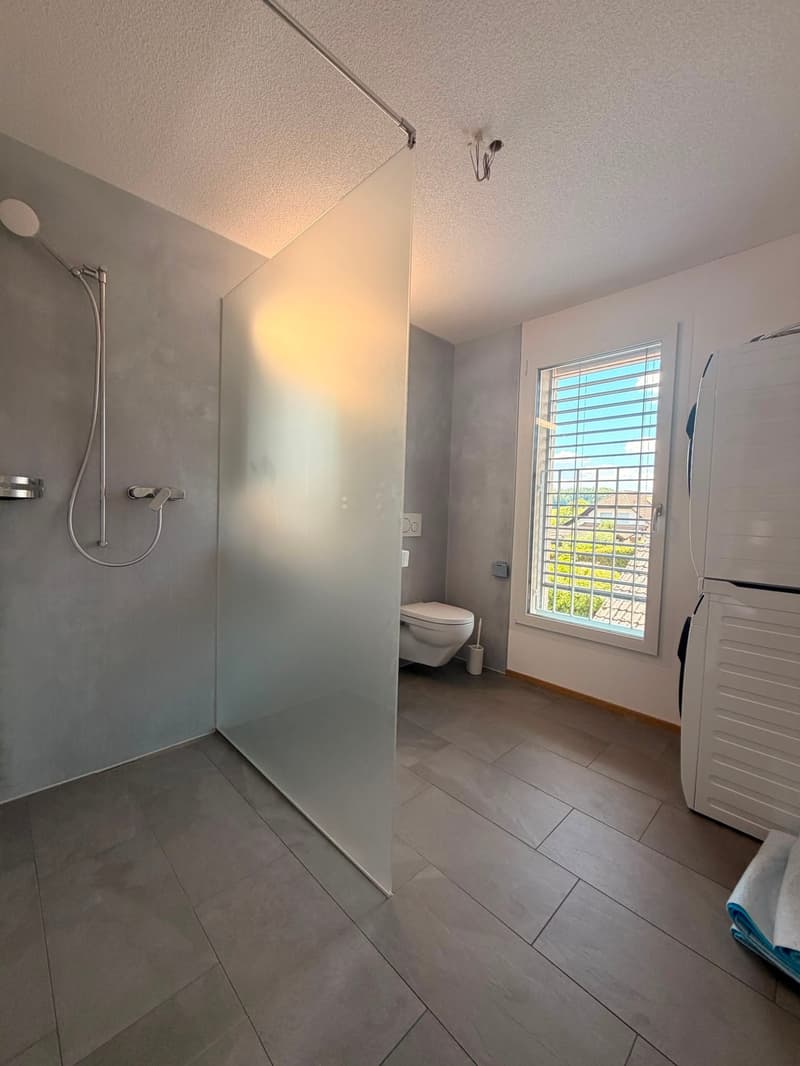 In ruhiger Dorflage - Moderne 3.5 und 4.5-Zimmer-Wohnung (5)
