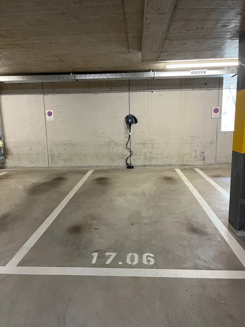 Appartamento moderno 3.5 locali con balconi e bella vista a Riehen (15)