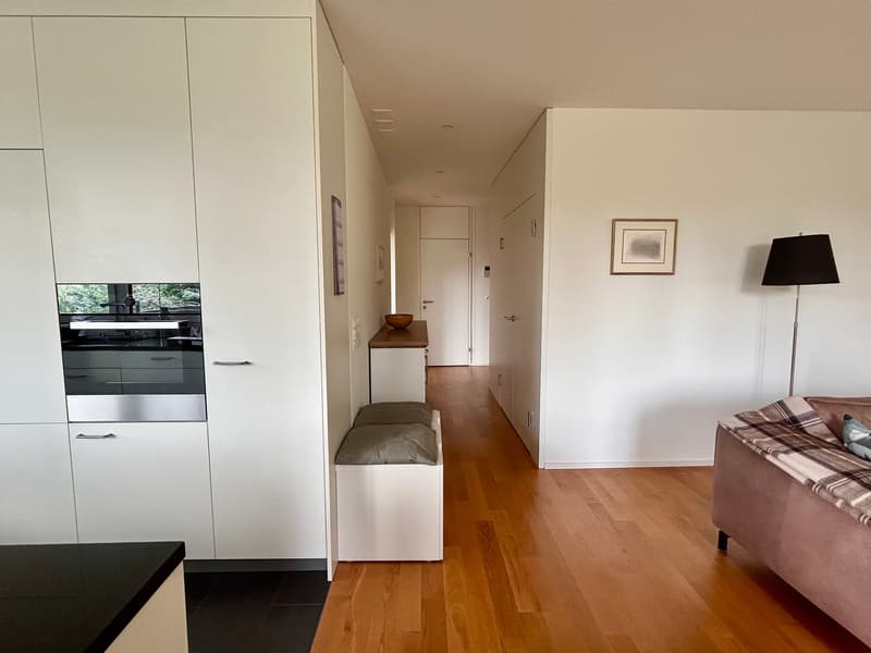 Appartamento moderno 3.5 locali con balconi e bella vista a Riehen (9)