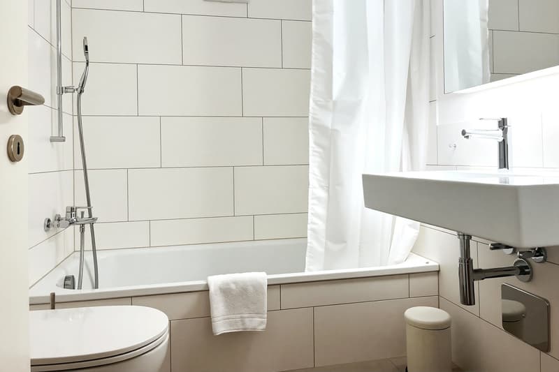Möblierte 2.5 Zimmer-Wohnung an Top Lage in Zug (5)