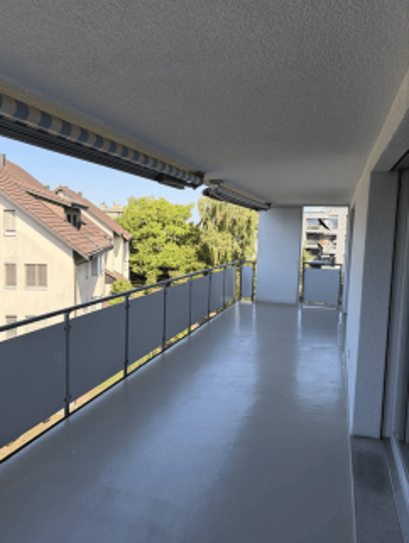 Familienfreundliche 4.5-Zimmer-Wohnung mit grossem Balkon - Einziehen und wohlfühlen (7)