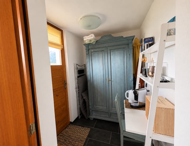 Attraktiver 4,5-Zimmer-Hausteil mit Galerie und traumhafter Aussicht in Valbella (15)