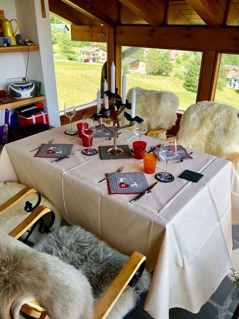Attraktiver 4,5-Zimmer-Hausteil mit Galerie und traumhafter Aussicht in Valbella (18)