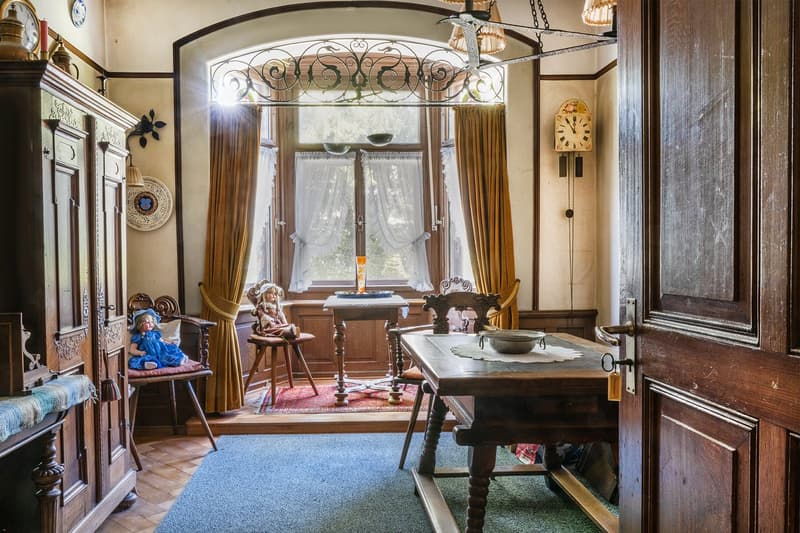 Stylish 9-room city villa Seidenstrasse 29 (4)