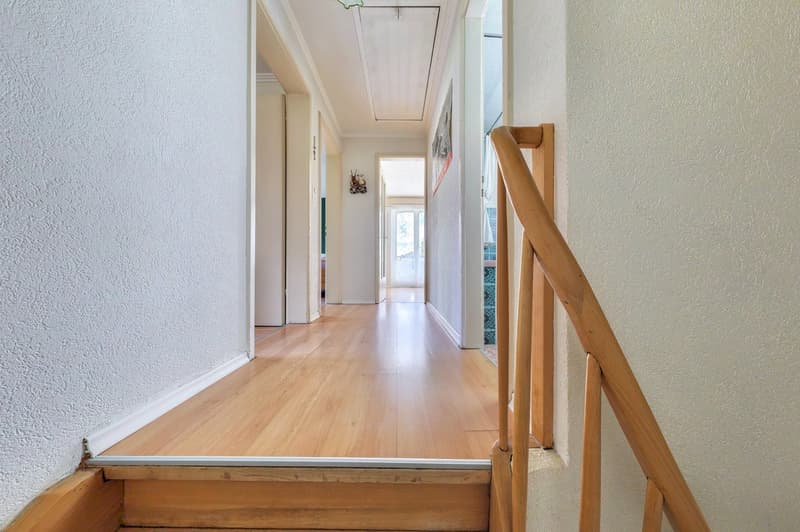 Charming 5.5-room semi-detached house in Andelfingen (7)