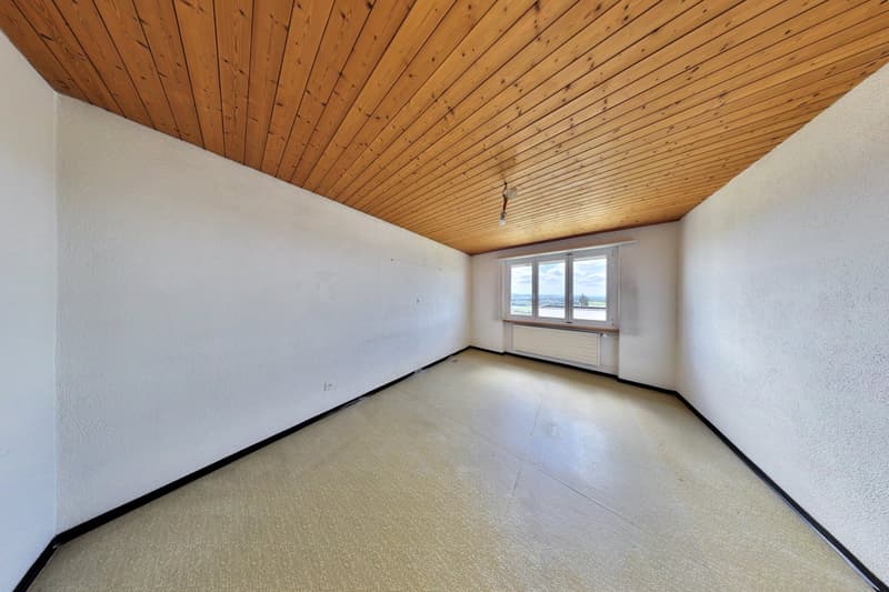 Casa unifamiliare indipendente con vista mozzafiato in una posizione soleggiata a Hüttwilen (6)