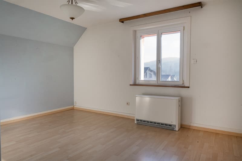 Älteres, freistehendes 5,5-Zimmer-Einfamilienhaus in Büsingen auf grossem Grundstück (14)