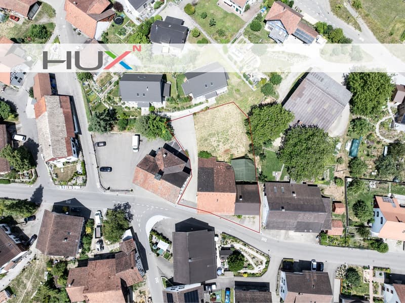 Buchberg SH: Ferme avec réserve de terrain constructible attractive (1)