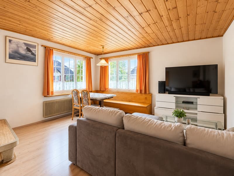 Wohnhaus mit vielfältigen Gestaltungsmöglichkeiten in Unterstammheim (2)