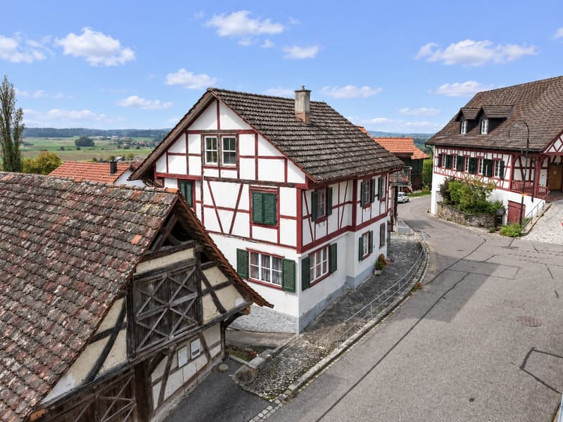 Wohnhaus mit vielfältigen Gestaltungsmöglichkeiten in Unterstammheim (11)