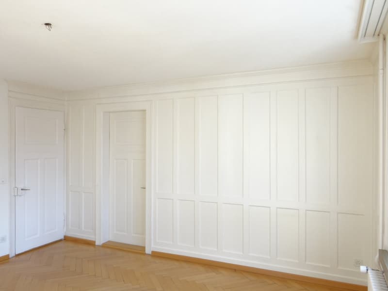 Appartement spacieux, inondé de lumière avec balcon (7)