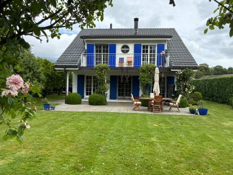 Magnifique propriété à Crassier/Superb property in Crassier (1)