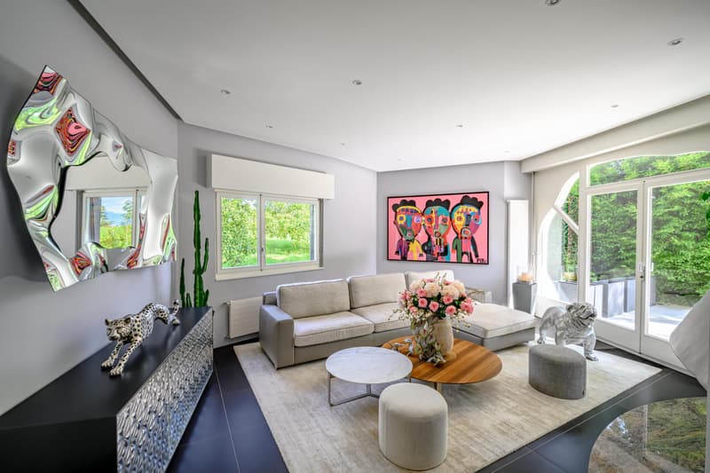 Splendid villa on the heights of Nyon (6)