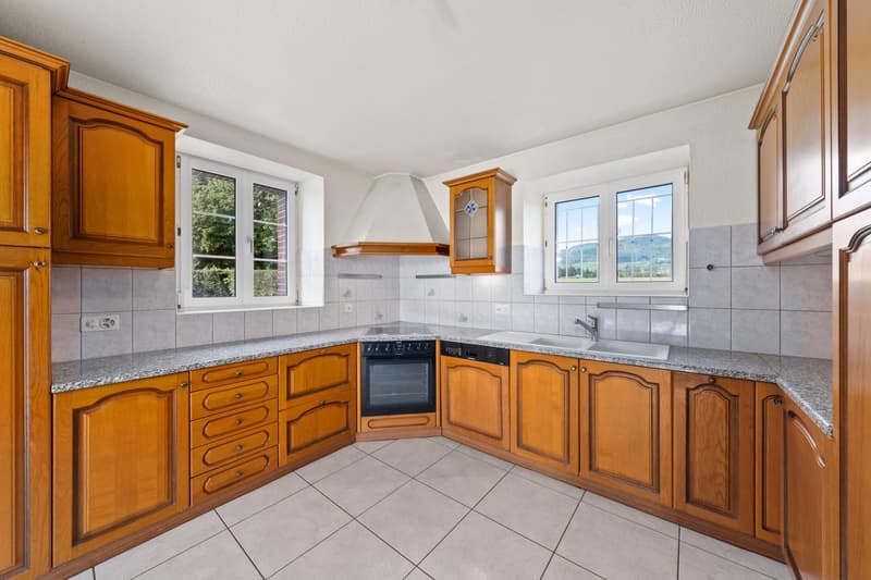 Gilly - Charming semi-detached villa with a beautiful garden (3)