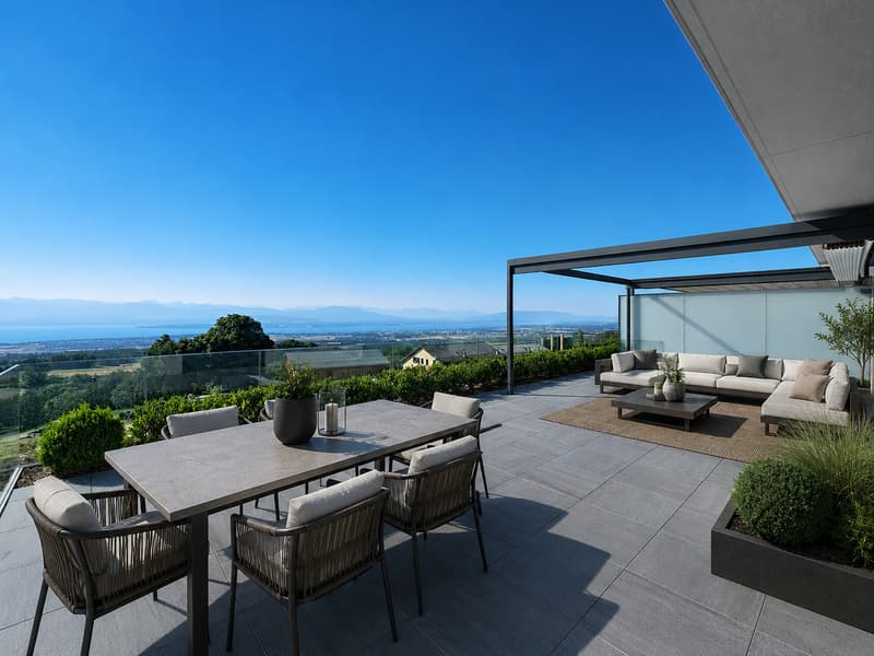 Exceptional attic with panoramic view of the lake and the Alps (1)