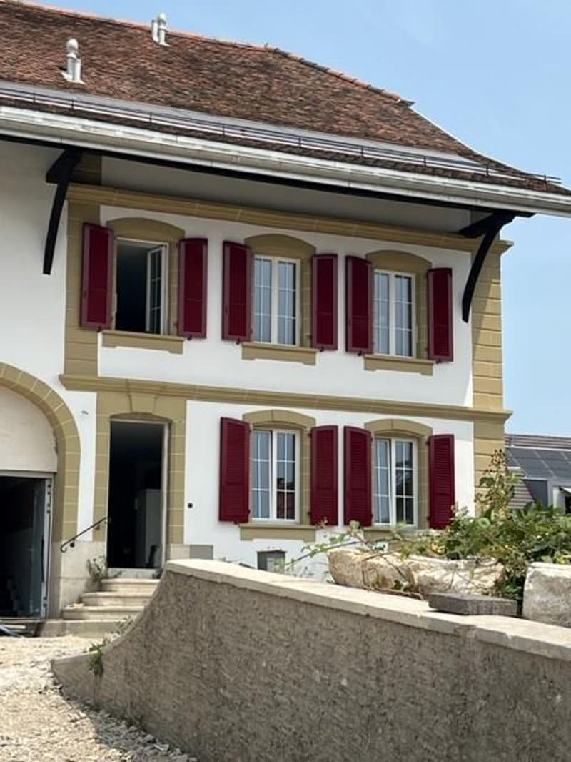 Appartamento recente di 3.5 locali nel sottotetto ad Arnex-sur-Nyon (5)