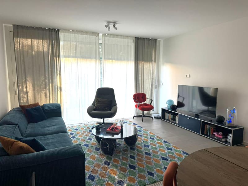 Prachtvolle 2,5-Zimmer-Wohnung in Nyon (1)