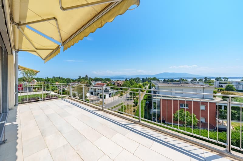 Appartement de 4.5 pièces avec vue lac à Coppet (1)