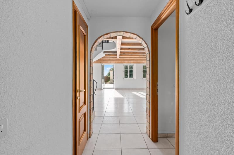 Gilly - Charmante villa mitoyenne avec un beau jardin (9)