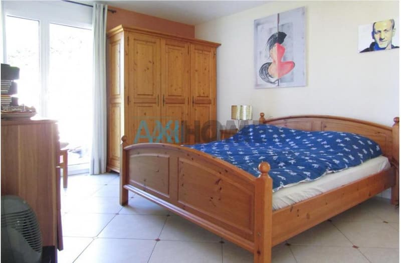 Vista maestosa sul lago per questa villa indipendente di 5,5 locali (9)