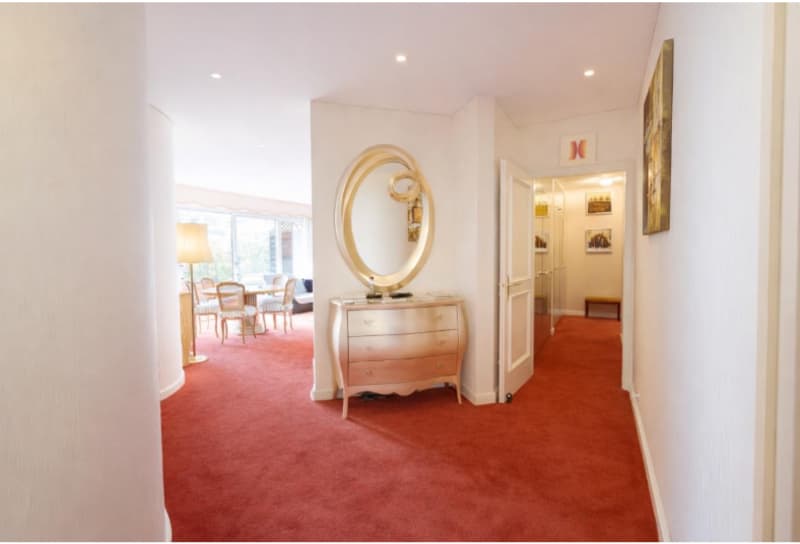 Appartement mit außergewöhnlicher Terrasse (6)