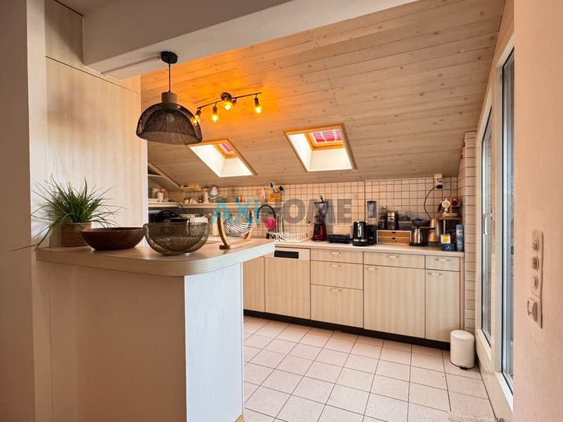 Une adresse privilégiée à Montreux ! 4,5 pièces vue lac avec balcon (8)