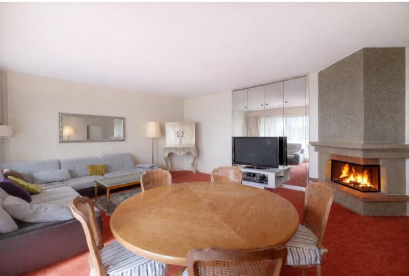 Apartment with exceptional terrace (5)