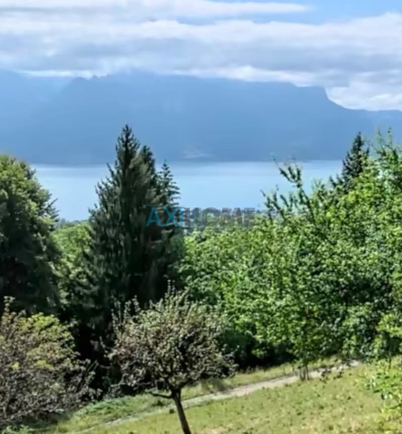 Parcelle à bâtir vue lac avec permis en force d'une villa individuelle (1)
