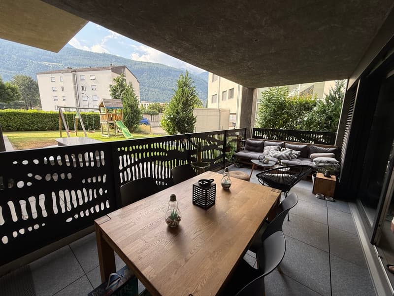 Charmantes 2-Zimmer-Wohnung mit privater Balkon-Terrasse in Martigny (1)