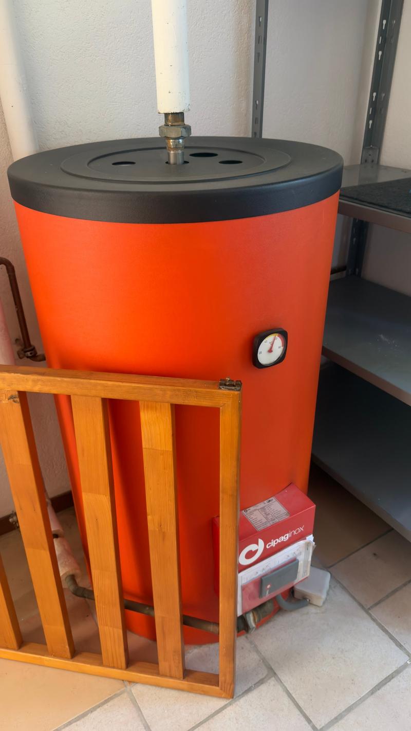 Maison jumelée de caractère à Saillon – 5 pièces, rénovée en 2024 (10)