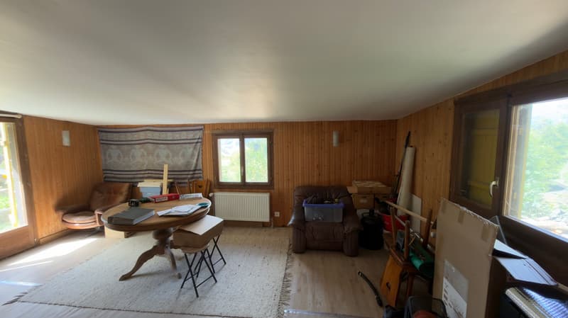 Chalet en bois à Saxon – Cadre naturel et montagnard (5)