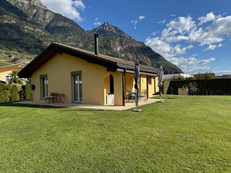 Villa - 4,5 locali - Terreno 1'200 m2 - ESCLUSIVITA' (3)