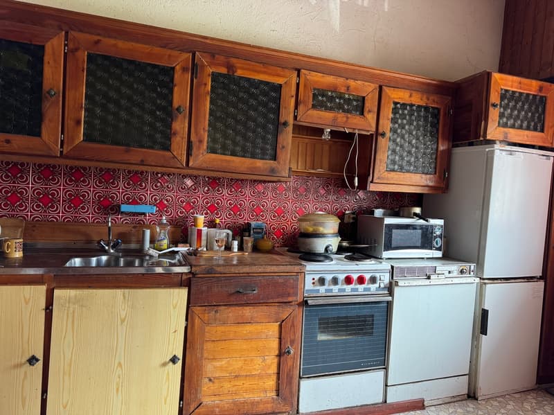 Casa / 4,5 locali / Necessita di una ristrutturazione completa / Mollens / Esclusività (4)
