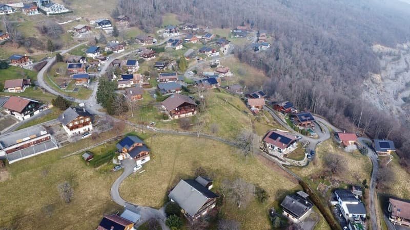 Land / Les Neyres / Free of mandate / EXCLUSIVITY (4)