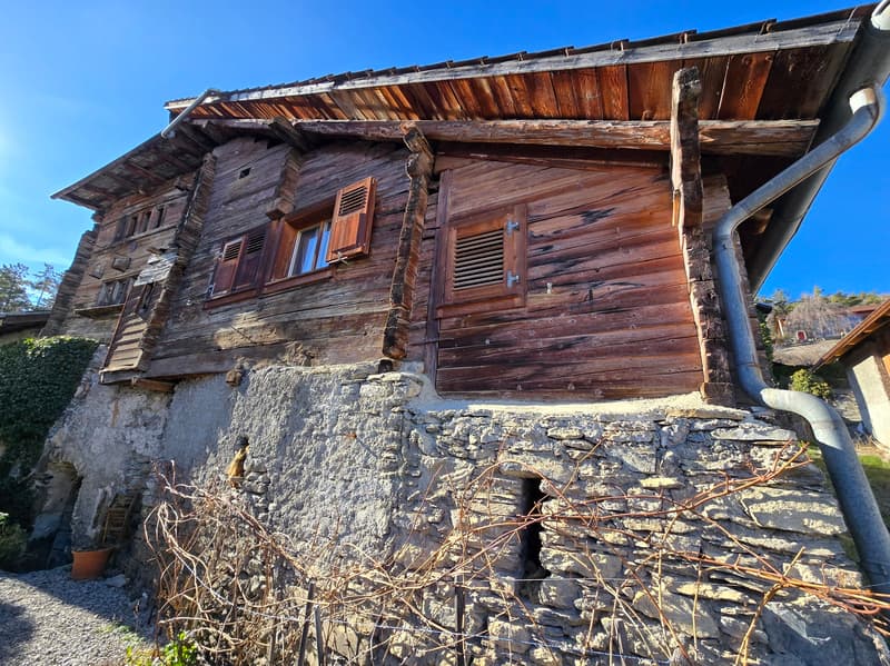 Casa da ristrutturare /840 m3 / Residenza secondaria autorizzata /Venthône / ESCLUSIVITÀ (1)