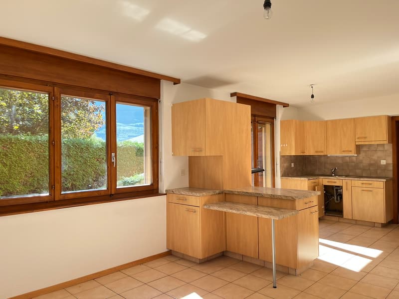 Villa / 2 Appartamenti / 1'735 m3 e Terreno 1'073 m2 / ESCLUSIVITÀ (7)
