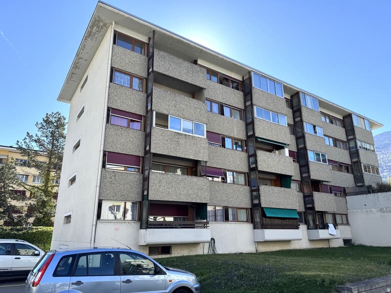 Apartment - 4.5 rooms - SION - 8 minutes from the station - ref. 10264491 (1)