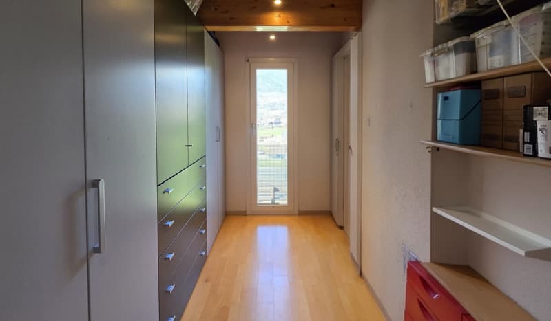 Architect's Villa - 4.5 rooms - 1'212 m2 land - Grône - EXCLUSIVE (7)