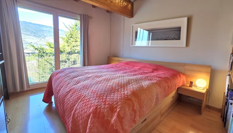 Architect's Villa - 4.5 rooms - 1'212 m2 land - Grône - EXCLUSIVE (6)
